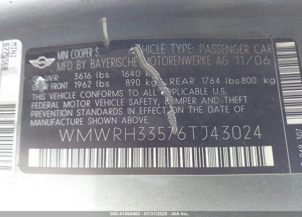 2006 MINI COOPER S VIN: WMWRH33576TJ43024