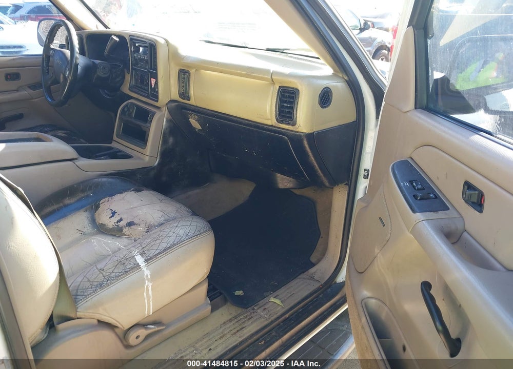 2005 GMC YUKON XL 1500 SLT VIN: 3GKEC16Z05G161433