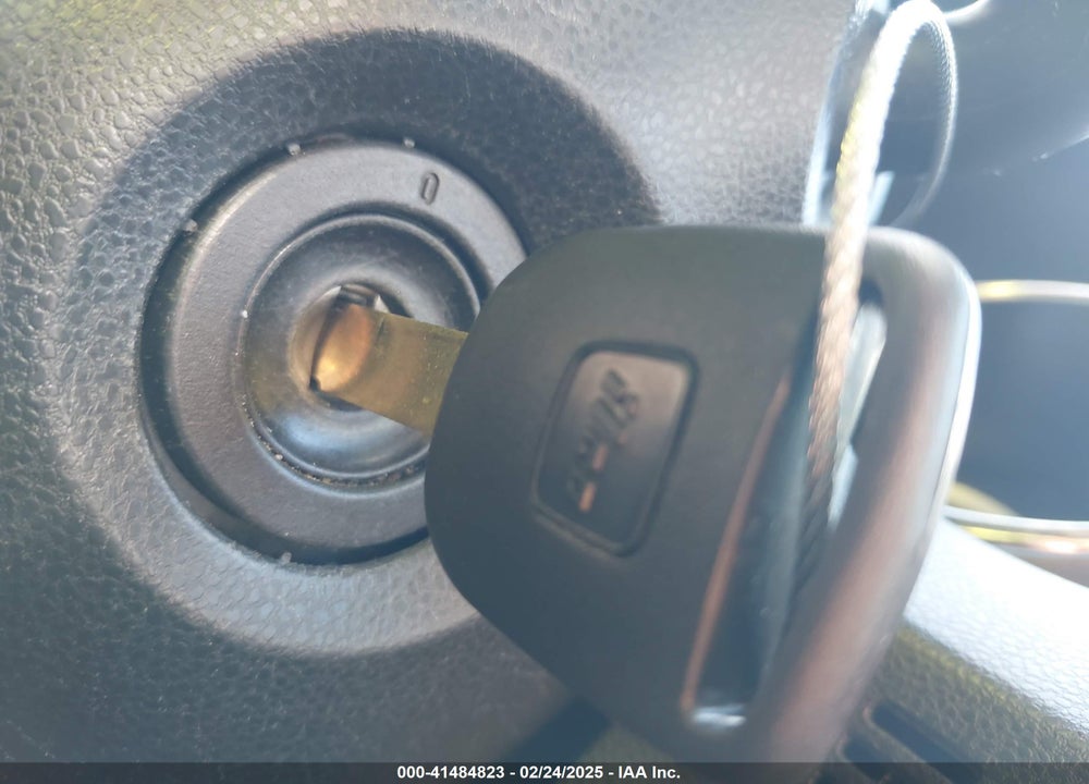 2013 HONDA FIT VIN: JHMGE8H5XDC045514