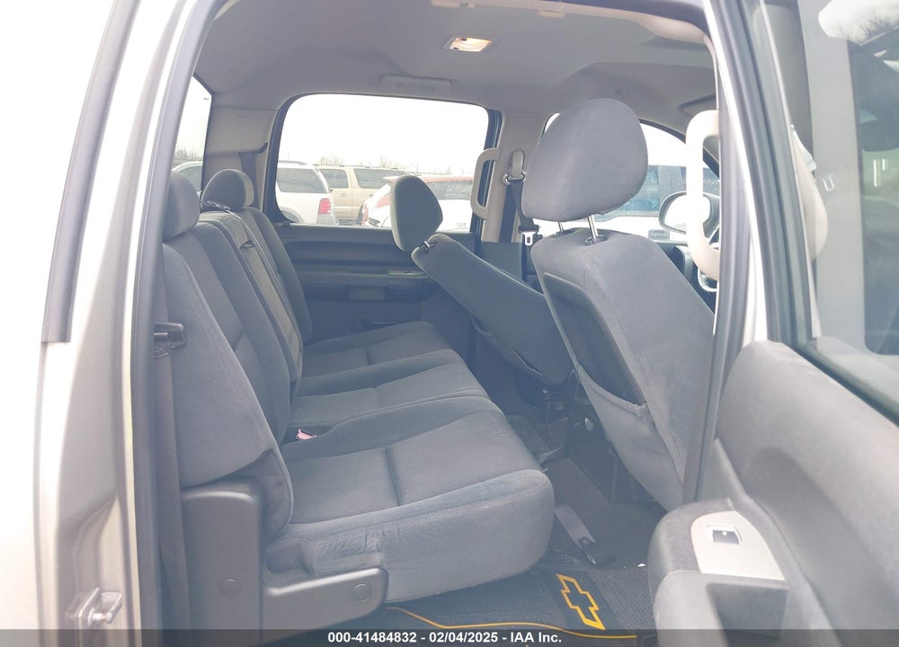 2009 CHEVROLET SILVERADO 1500 LT VIN: 2GCEC230591134086