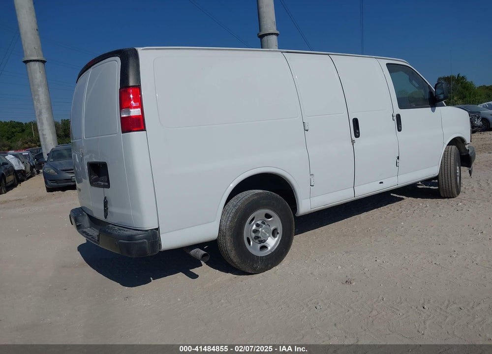 2020 CHEVROLET EXPRESS CARGO RWD 2500 REGULAR WHEELBASE WT VIN: 1GCWGAFG1L1220326