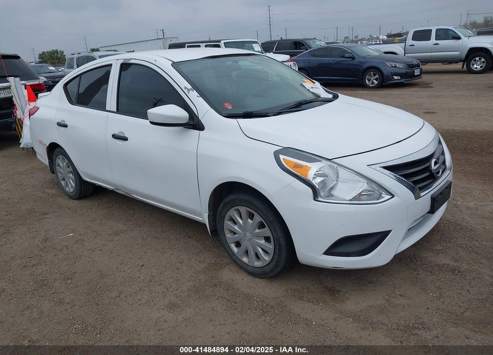 2017 NISSAN VERSA 1.6 S+ VIN: 3N1CN7AP1HL882803