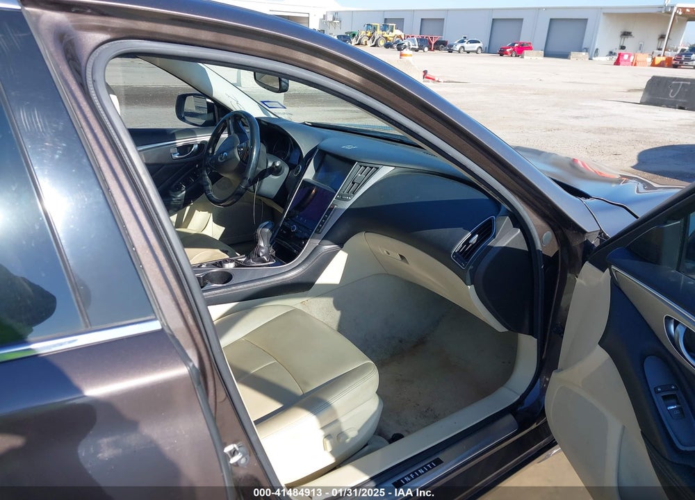 2014 INFINITI Q50 VIN: JN1BV7AR2EM696069