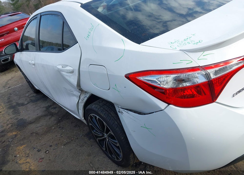 2015 TOYOTA COROLLA VIN: 2T1BURHE5FC470332