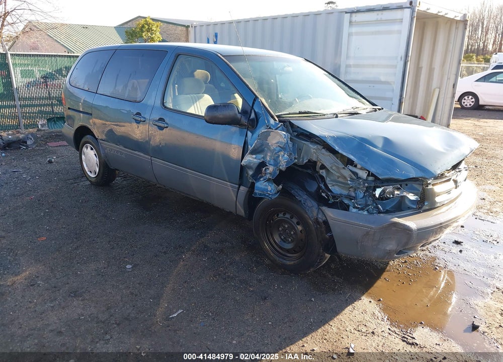 2000 TOYOTA SIENNA CE VIN: 4T3ZF19C4YU317635