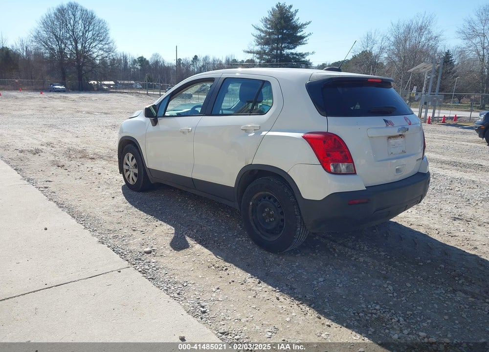 2015 CHEVROLET TRAX 1LS VIN: KL7CJKSB8FB081165