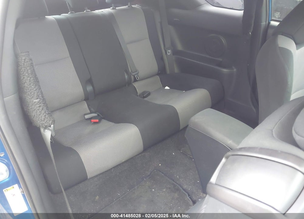 2015 SCION TC VIN: JTKJF5C74FJ005433