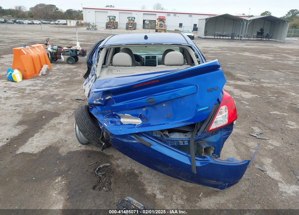 2014 NISSAN VERSA VIN: 3N1CN7AP3EL828057