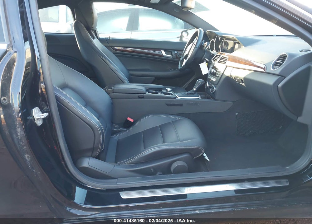 2013 MERCEDES-BENZ C 250 VIN: WDDGJ4HB3DG026894