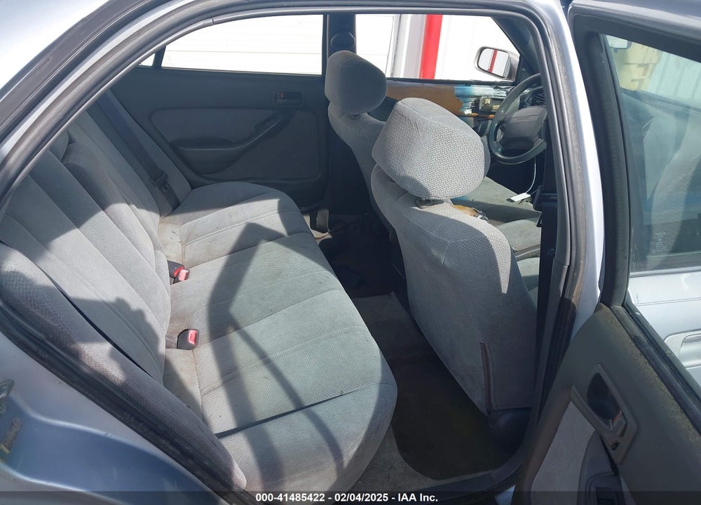 1995 TOYOTA CAMRY LE VIN: 4T1SK12E8SU501436