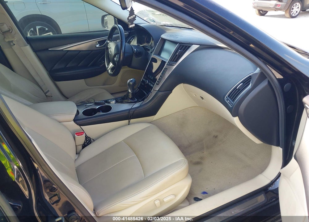 2014 INFINITI Q50 VIN: JN1BV7AP1EM674577