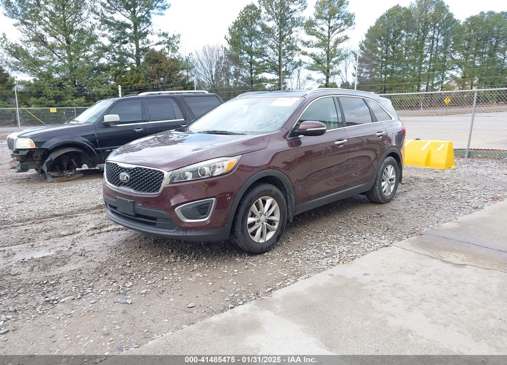 2016 KIA SORENTO 2.4L LX VIN: 5XYPG4A36GG126569