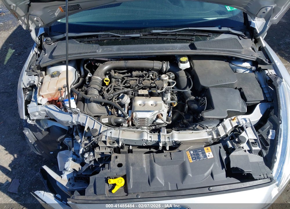 2018 FORD FOCUS VIN: 1FADP3FE5JL307736