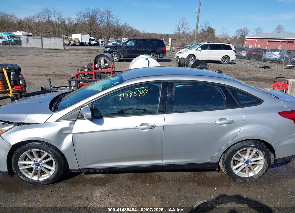 2018 FORD FOCUS VIN: 1FADP3FE5JL307736