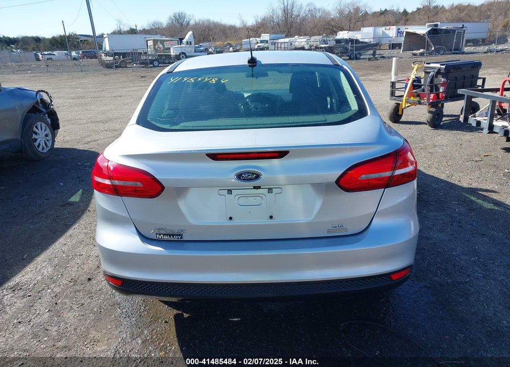 2018 FORD FOCUS VIN: 1FADP3FE5JL307736