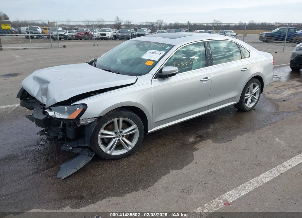 2015 VOLKSWAGEN PASSAT VIN: 1VWCV7A38FC120598