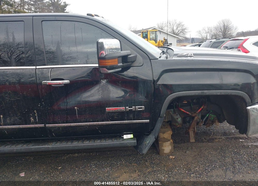 2015 GMC SIERRA 2500HD VIN: 1GT12YEG2FF659660