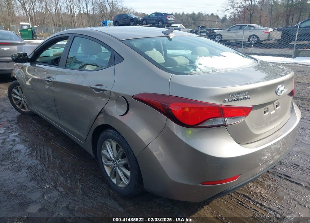 2014 HYUNDAI ELANTRA VIN: 5NPDH4AEXEH469098