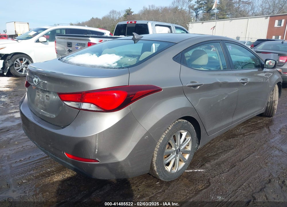 2014 HYUNDAI ELANTRA VIN: 5NPDH4AEXEH469098