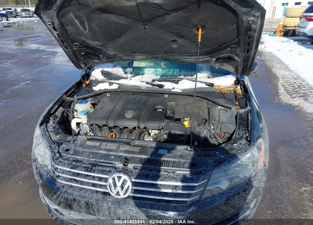 2012 VOLKSWAGEN PASSAT 2.5L SE VIN: 1VWBP7A3XCC009102