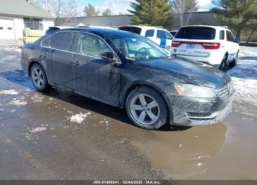 2012 VOLKSWAGEN PASSAT 2.5L SE VIN: 1VWBP7A3XCC009102