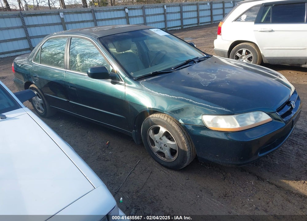 2000 HONDA ACCORD 2.3 EX VIN: 1HGCG5658YA143004