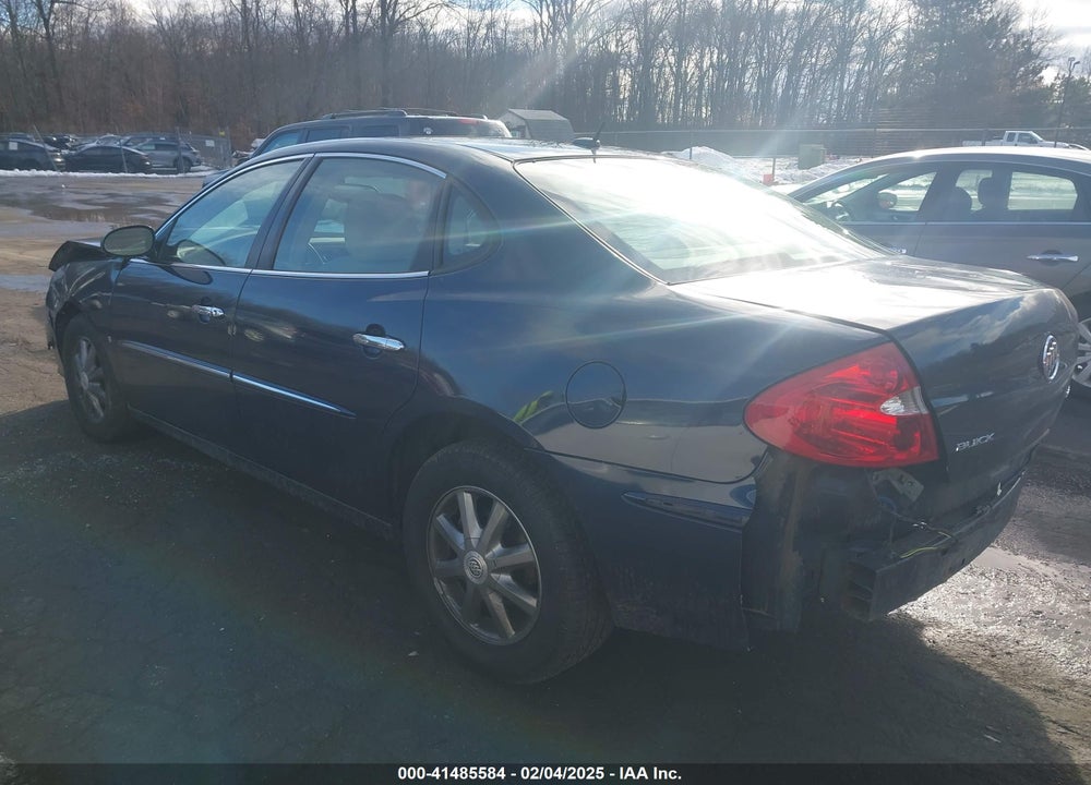 2008 BUICK LACROSSE CX VIN: 2G4WC582981255732