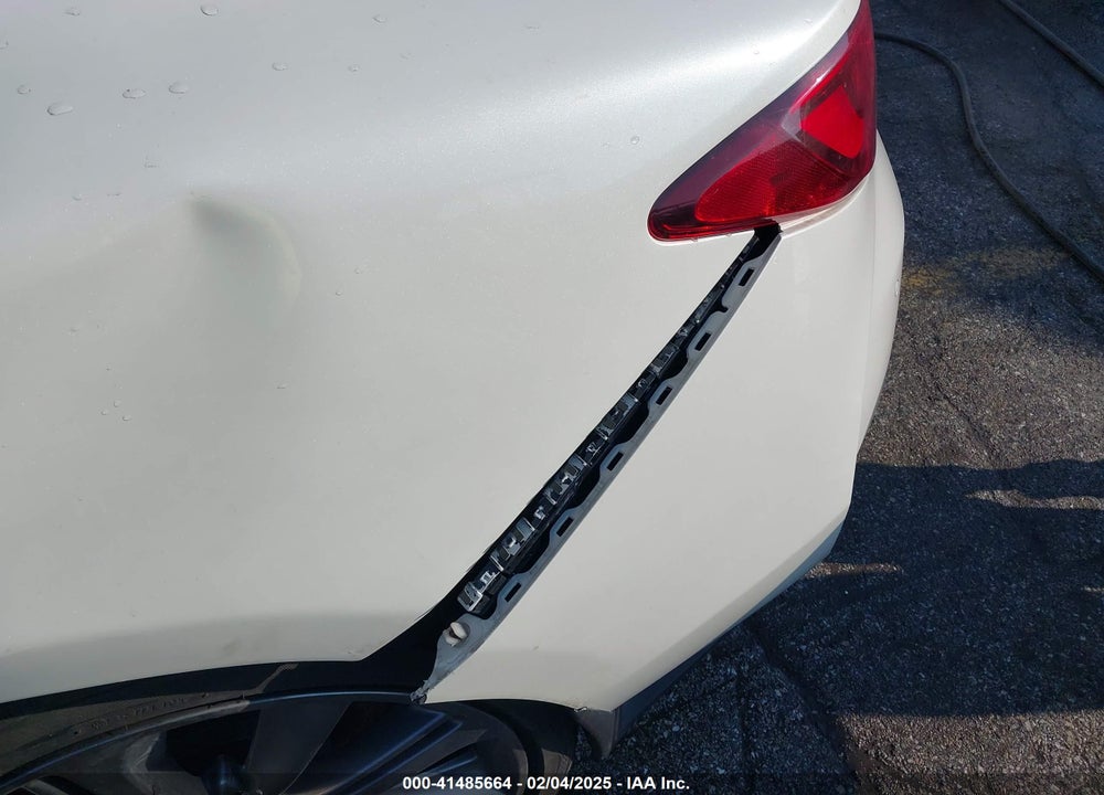 2017 INFINITI Q60 VIN: JN1FV7EL6HM701933