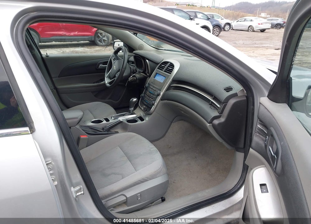 2015 CHEVROLET MALIBU VIN: 1G11A5SL3FU140155