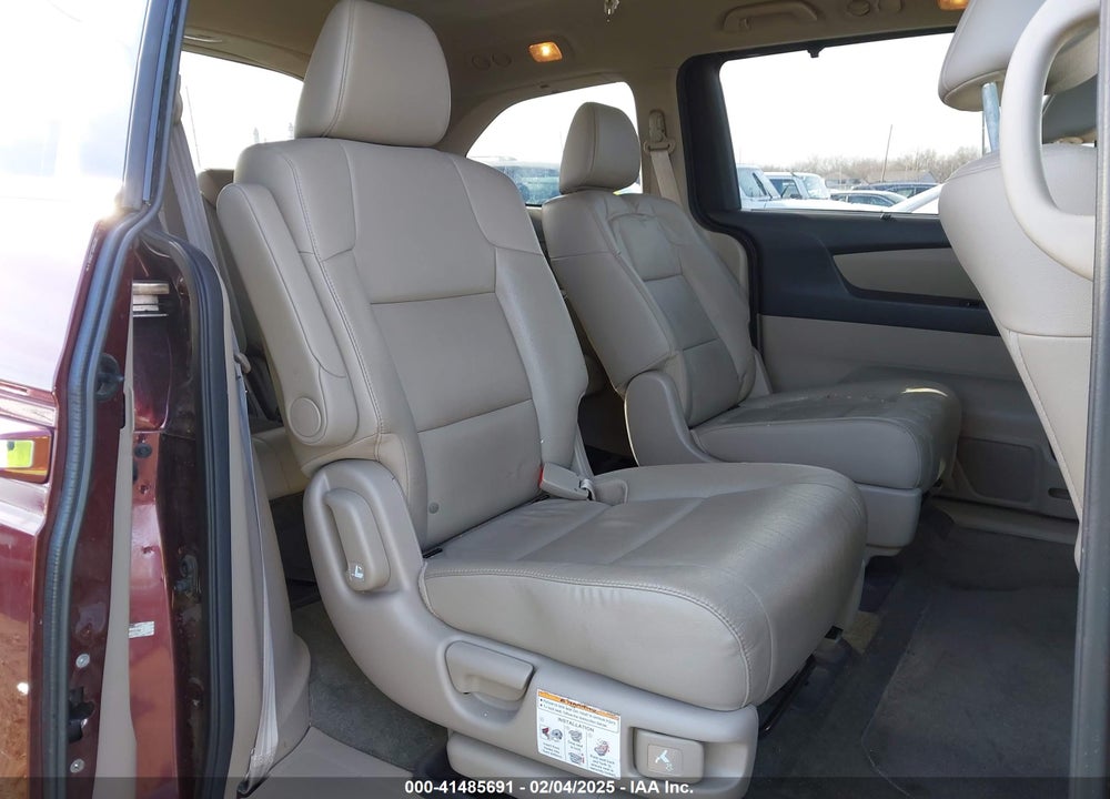2016 HONDA ODYSSEY TOURING/TOURING ELITE VIN: 5FNRL5H9XGB051144