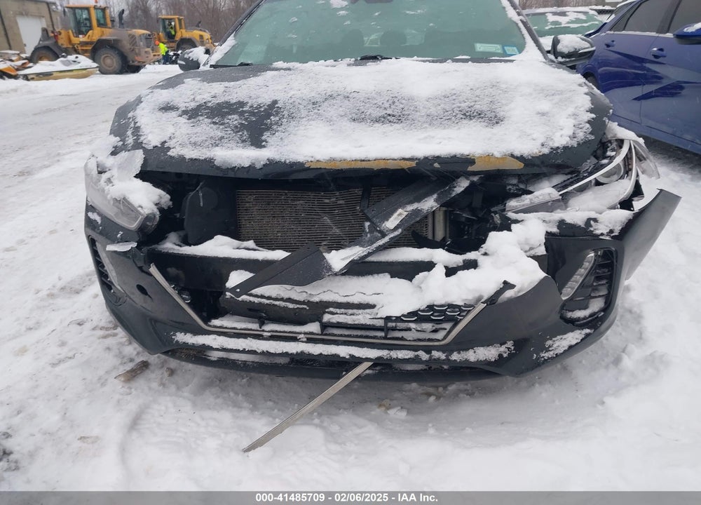 2018 HYUNDAI ELANTRA GT SPORT VIN: KMHH55LCXJU080369