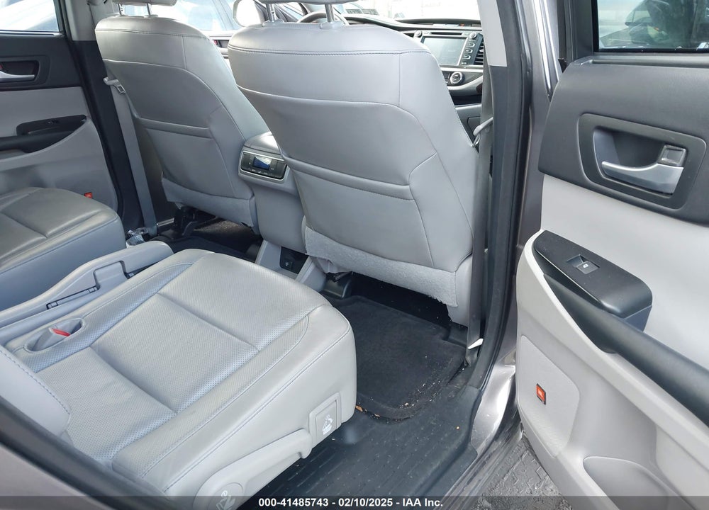 2015 TOYOTA HIGHLANDER HYBRID LIMITED VIN: 5TDDCRFH4FS009994