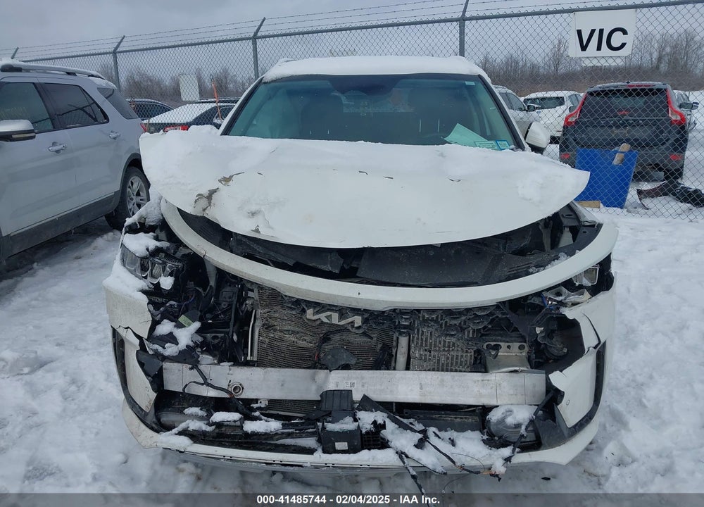 2024 KIA SORENTO HYBRID VIN: KNDRHDLG1R5248631