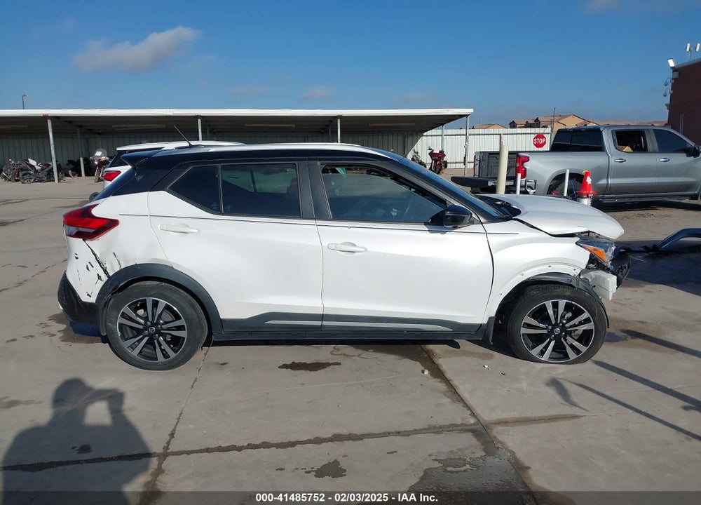 2019 NISSAN KICKS VIN: 3N1CP5CU4KL565977