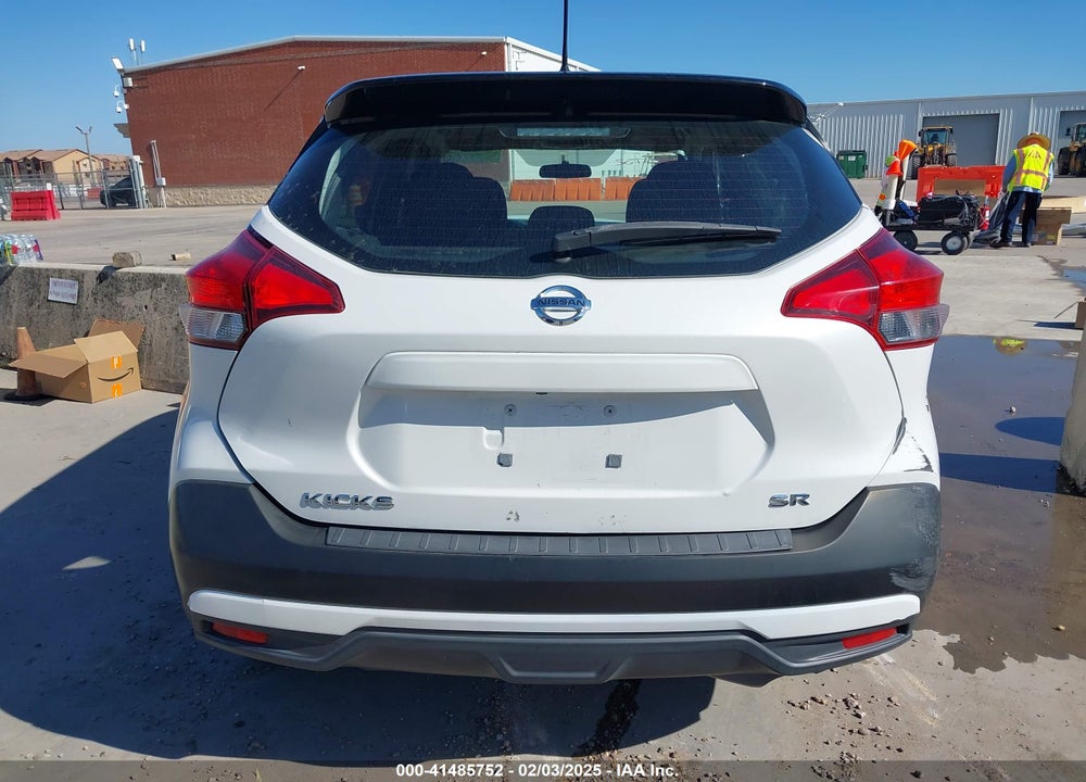 2019 NISSAN KICKS VIN: 3N1CP5CU4KL565977