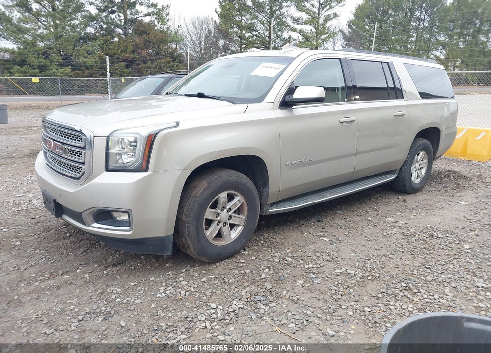2016 GMC YUKON XL SLT VIN: 1GKS2GKC7GR156856
