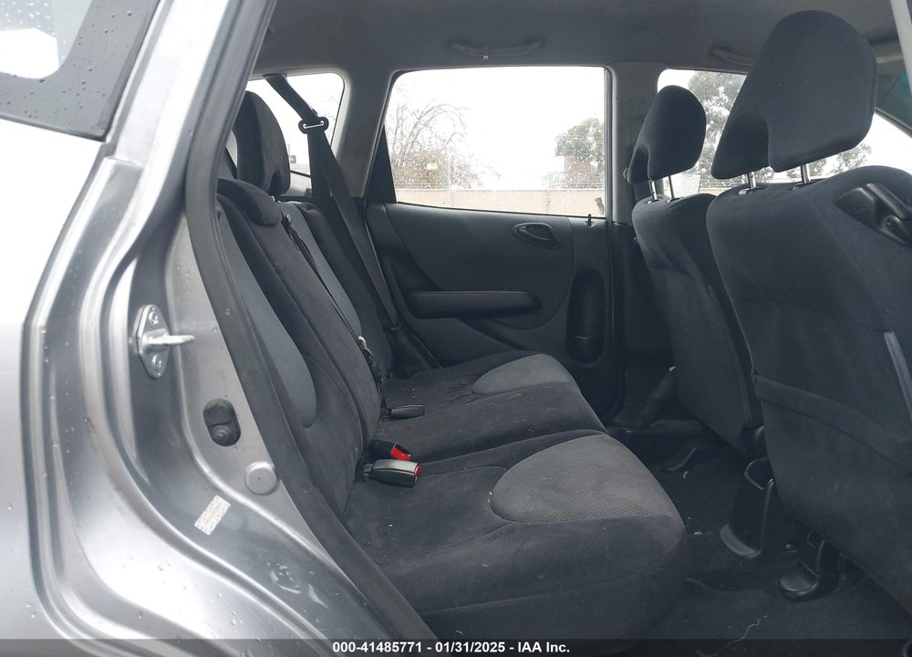 2007 HONDA FIT VIN: JHMGD37447S059305