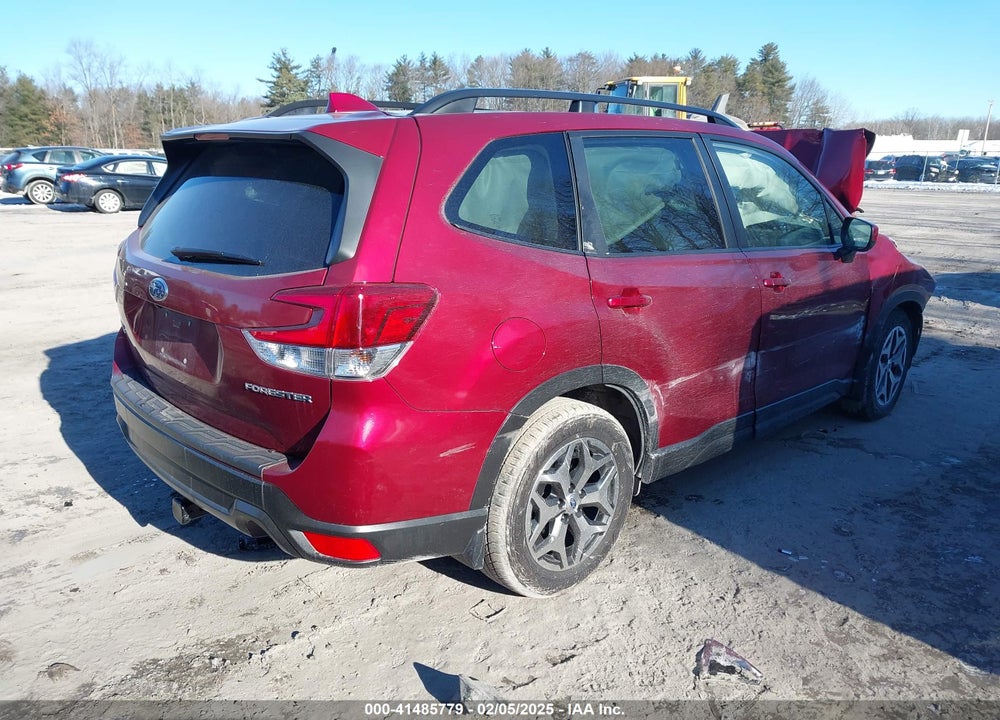 2020 SUBARU FORESTER VIN: JF2SKAJC0LH547939