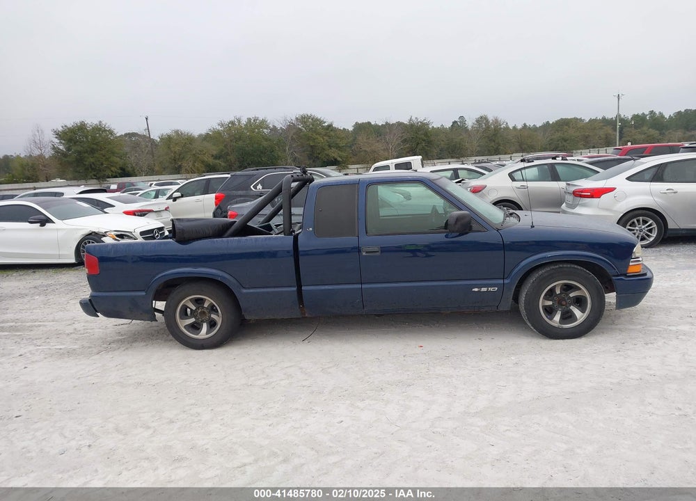 1999 CHEVROLET S-10 LS VIN: 1GCCS19X8X8168896