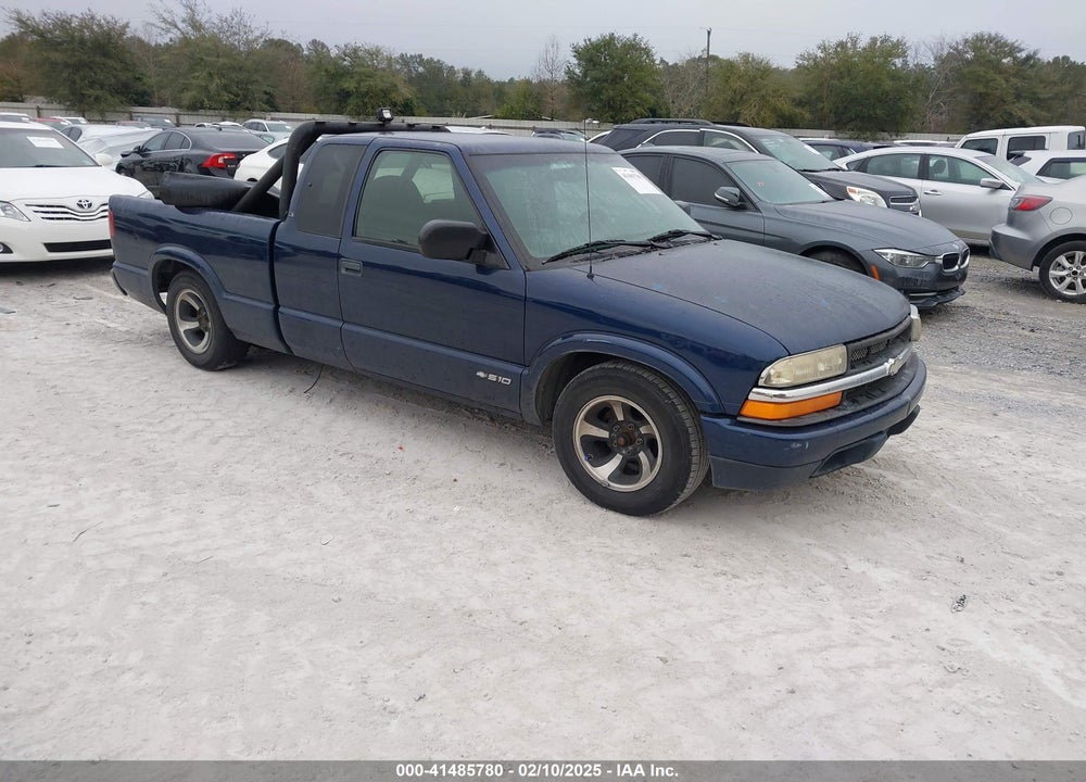 1999 CHEVROLET S-10 LS VIN: 1GCCS19X8X8168896