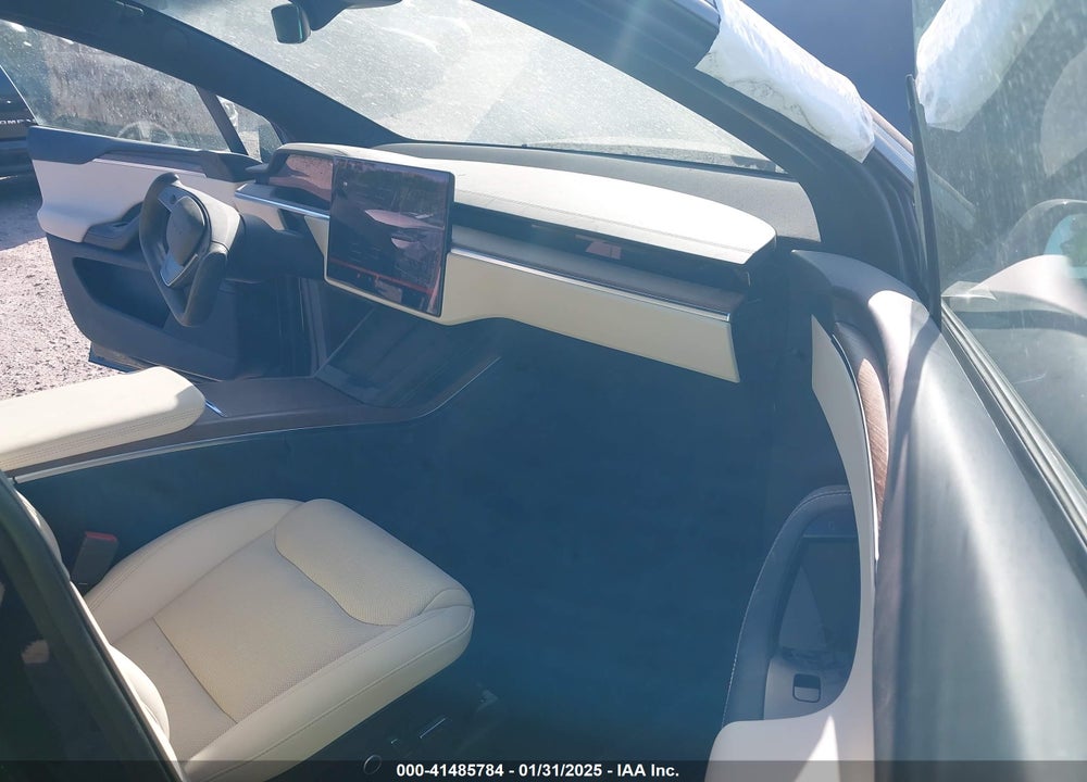 2022 TESLA MODEL X VIN: 7SAXCDE5XNF356582