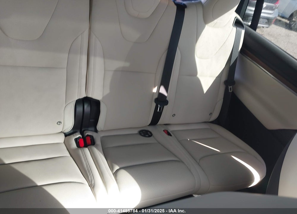 2022 TESLA MODEL X VIN: 7SAXCDE5XNF356582