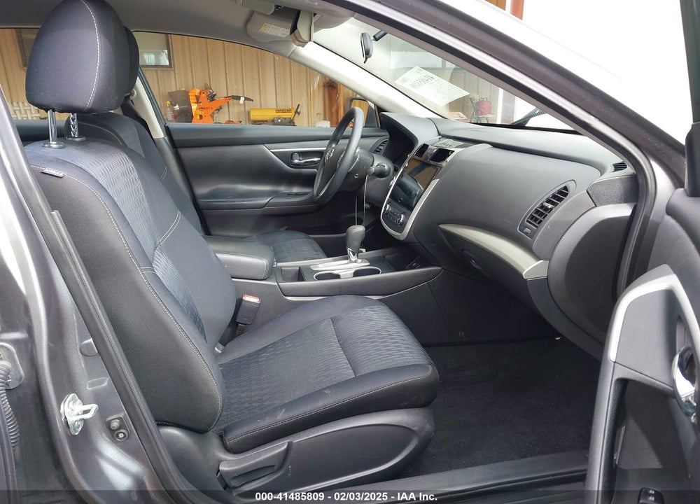 2017 NISSAN ALTIMA VIN: 1N4AL3AP8HC227283