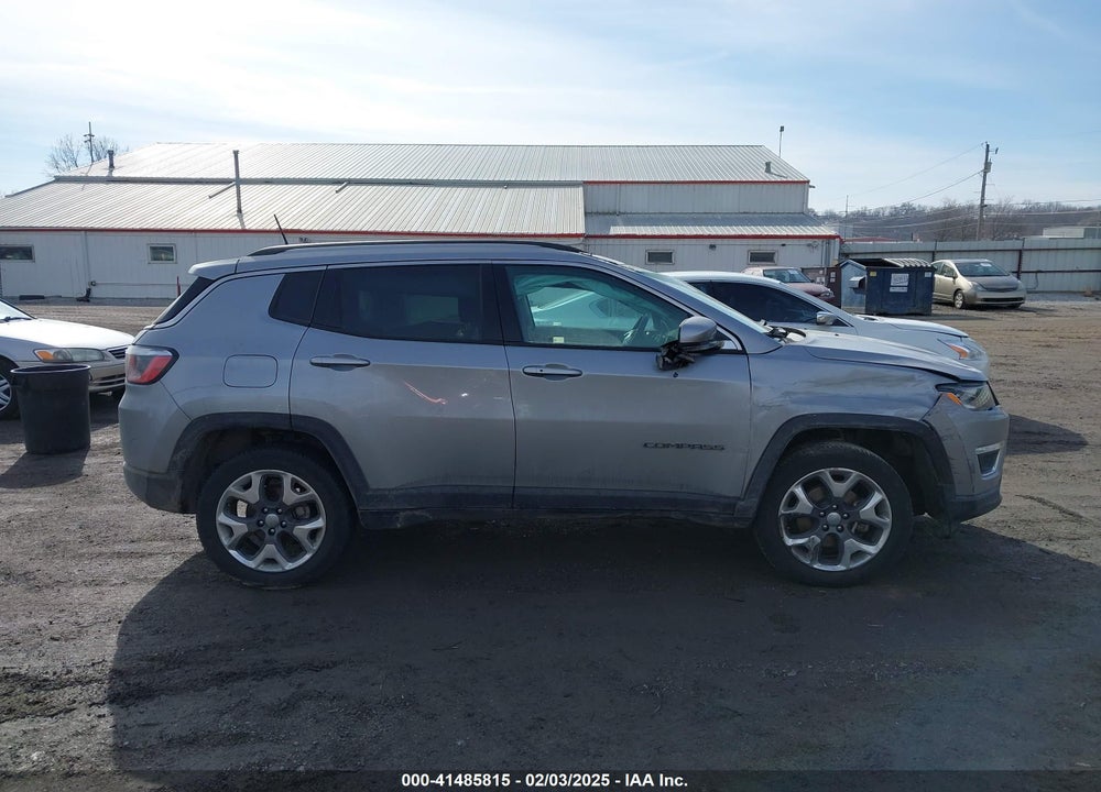 2019 JEEP COMPASS VIN: 3C4NJDCB2KT747600