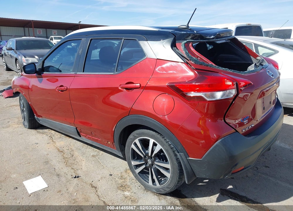 2018 NISSAN KICKS VIN: 3N1CP5CU5JL525597