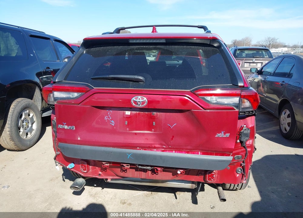 2019 TOYOTA RAV4 VIN: JTMC1RFV2KD019453