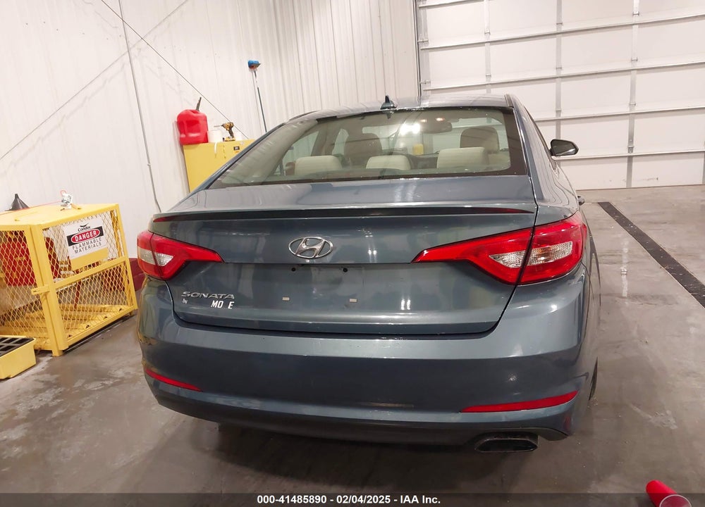 2015 HYUNDAI SONATA VIN: 5NPE24AFXFH214449