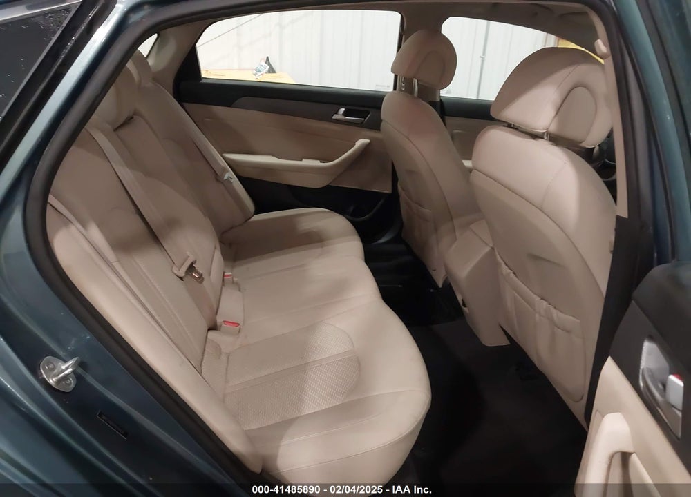 2015 HYUNDAI SONATA VIN: 5NPE24AFXFH214449
