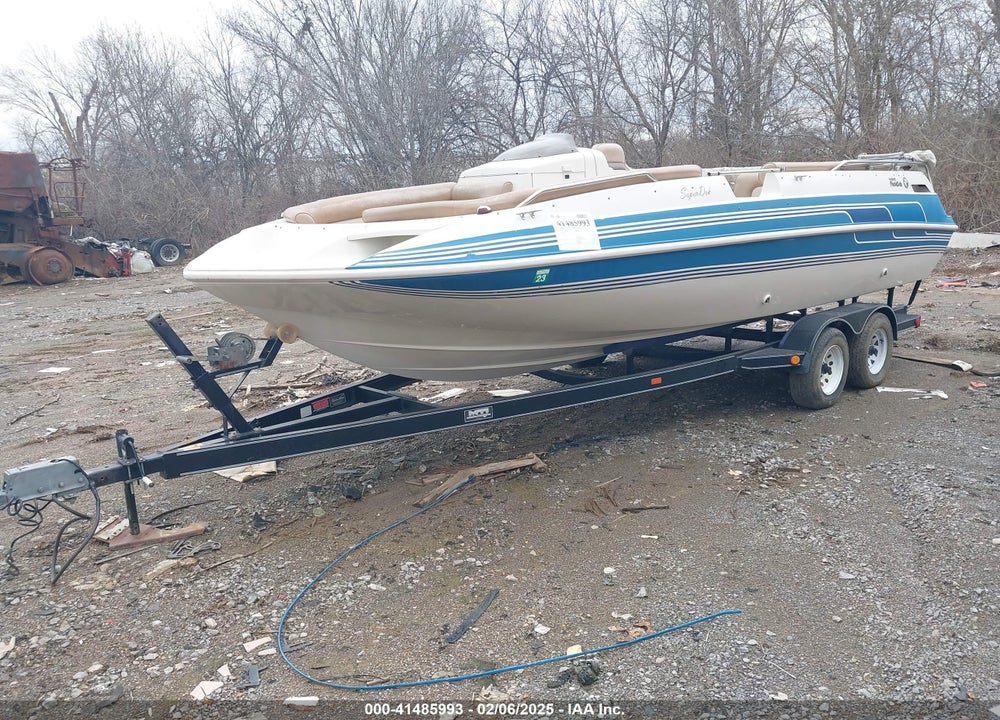 1998 HARRIS SKIBOAT VIN: HAMB2448197
