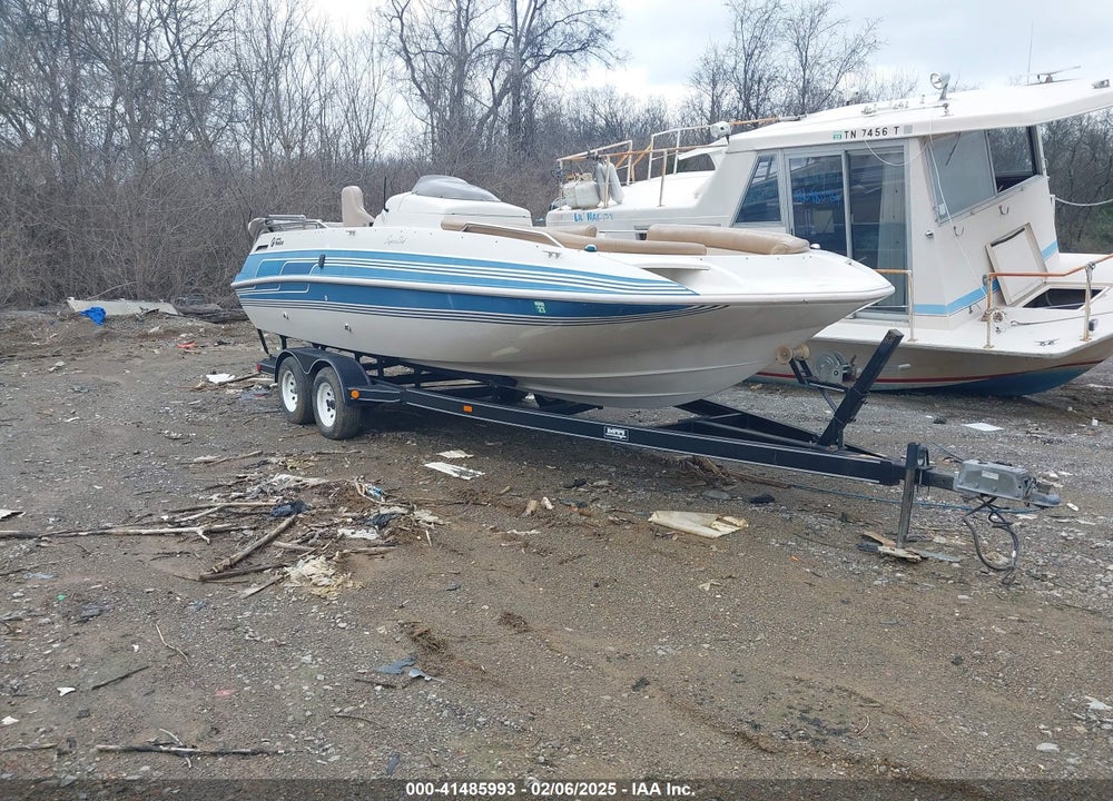 1998 HARRIS SKIBOAT VIN: HAMB2448197
